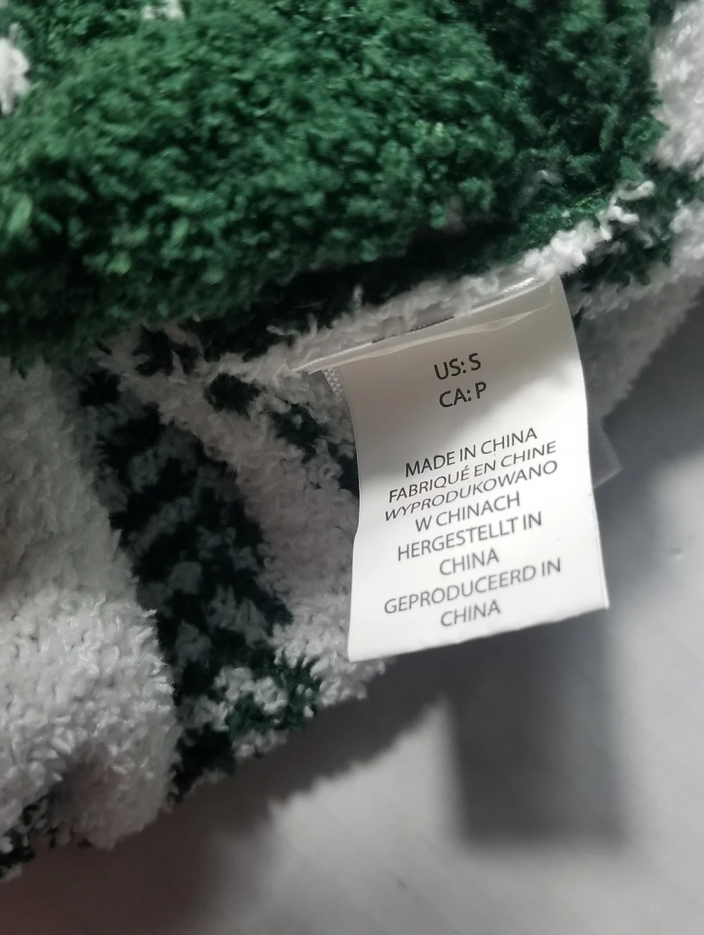 TOMMY BAHAMA DOG COZY GREEN AND WHITE KNIT NECK WARMER SWEATER SIZE SMALL